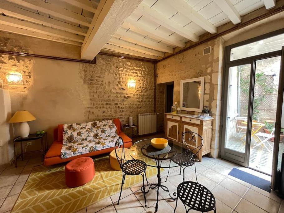 "La Maison Jaune" Arles Centre Terrasse Exteriér fotografie
